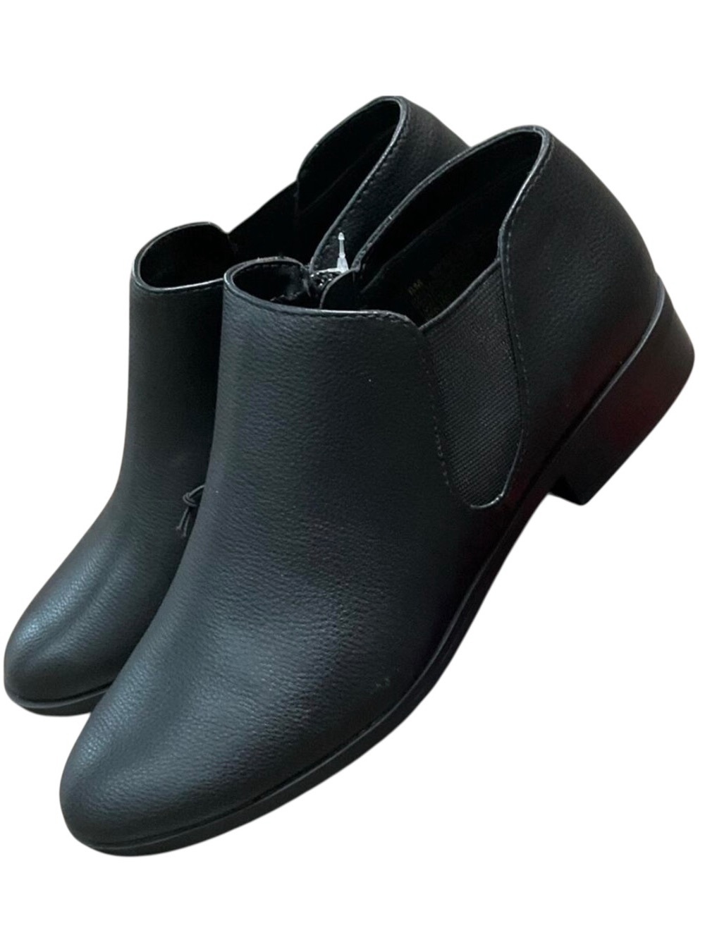 Kensie Women's Short Boot Size 8 NIB NEW
